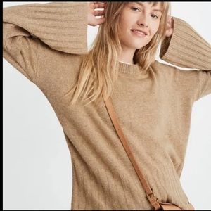 Madewell Wide Sleeved Boxy Sweater- Tan/Medium